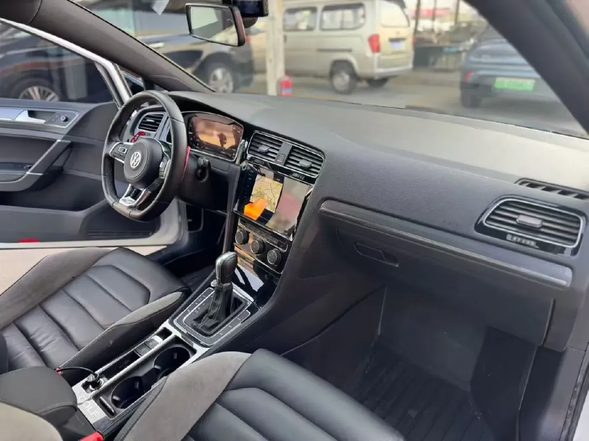 2020 Volkswagen Golf 1.4T 150HP L4 7DCT,autocango,china used car exporter,china ev exporter,chinese used car exporter,chinese used ev exporter