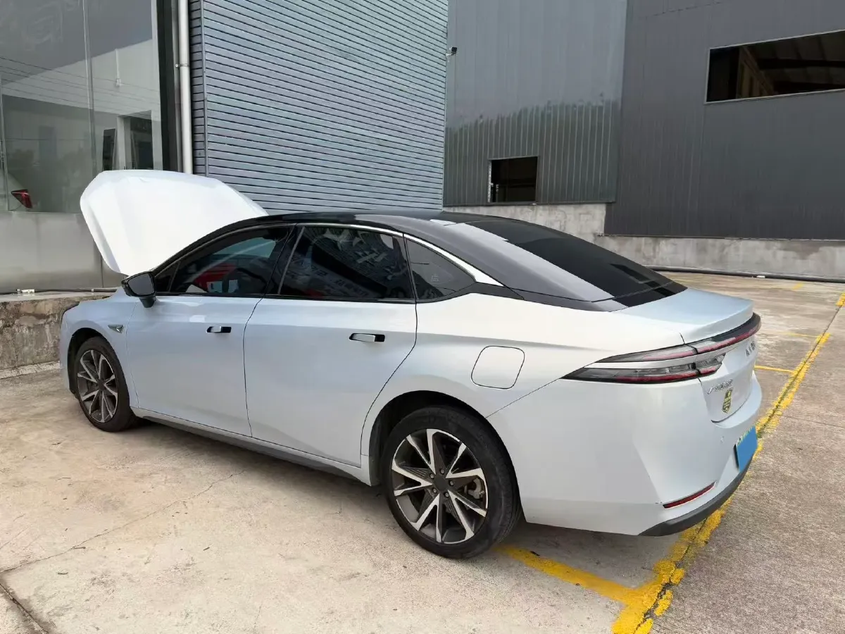 2022 ChangAn Oshan Z6 1.5T 170HP L4 6TCT PHEV 28.4KWH,autocango,china used car exporter,china ev exporter,chinese used car exporter,chinese used ev exporter