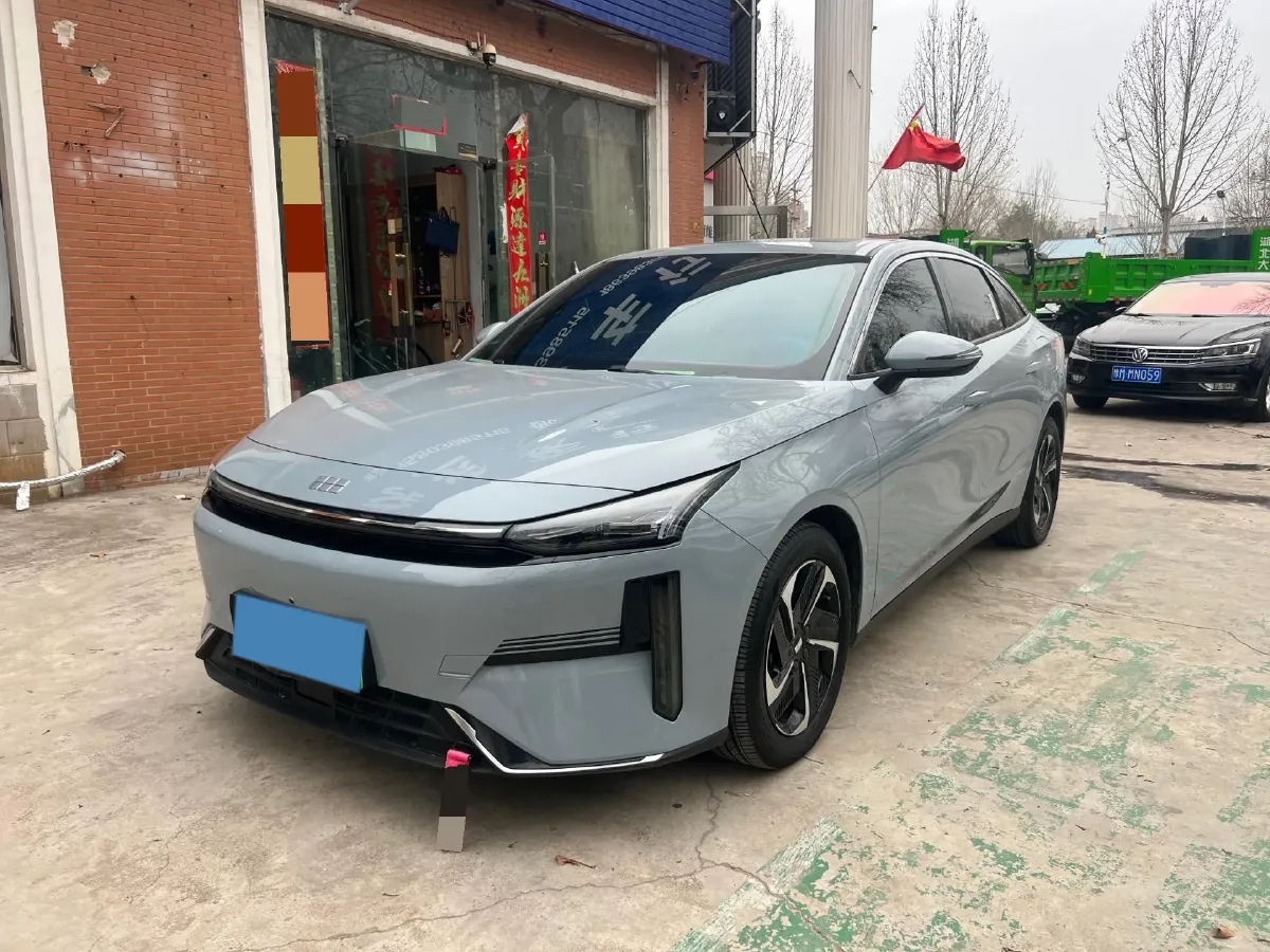2023 Geely Galaxy L6 1.5T 163HP L4 3DHT PHEV,autocango,china used car exporter,china ev exporter,chinese used car exporter,chinese used ev exporter