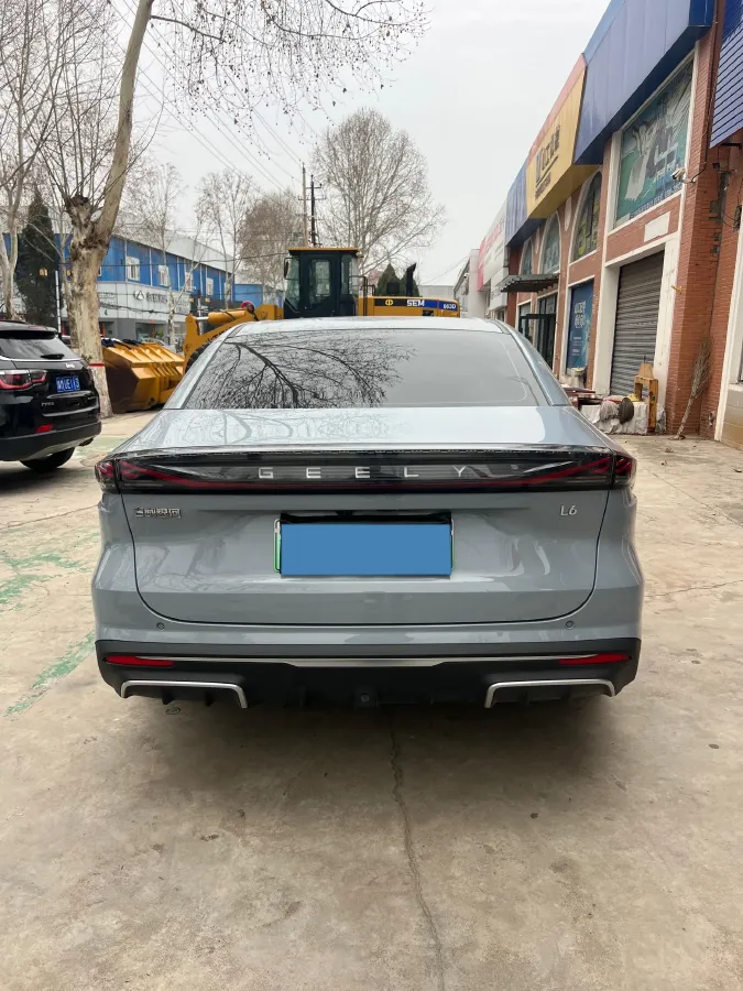 2023 Geely Galaxy L6 1.5T 163HP L4 3DHT PHEV,autocango,china used car exporter,china ev exporter,chinese used car exporter,chinese used ev exporter