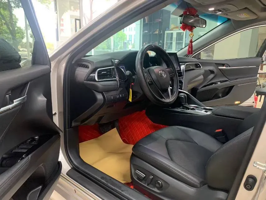 2023 Toyota Camry 2.0L 177HP L4 CVT,autocango,china used car exporter,china ev exporter,chinese used car exporter,chinese used ev exporter