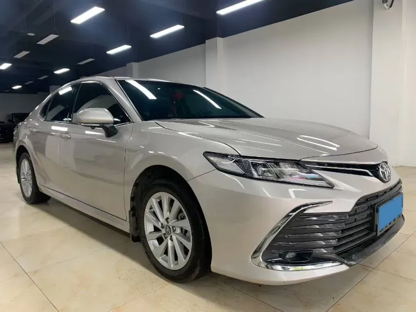 2023 Toyota Camry 2.0L 177HP L4 CVT,autocango,china used car exporter,china ev exporter,chinese used car exporter,chinese used ev exporter