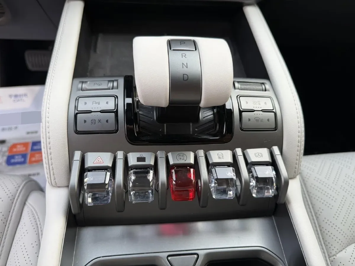 2025 FangChengBao Tai 3 BEV,autocango,china used car exporter,china ev exporter,chinese used car exporter,chinese used ev exporter