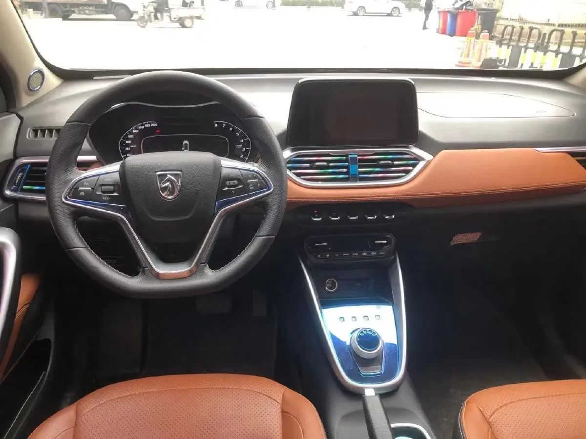 2019 Yema BoJun 1.5L 112HP L4 5MT,autocango,china used car exporter,china ev exporter,chinese used car exporter,chinese used ev exporter