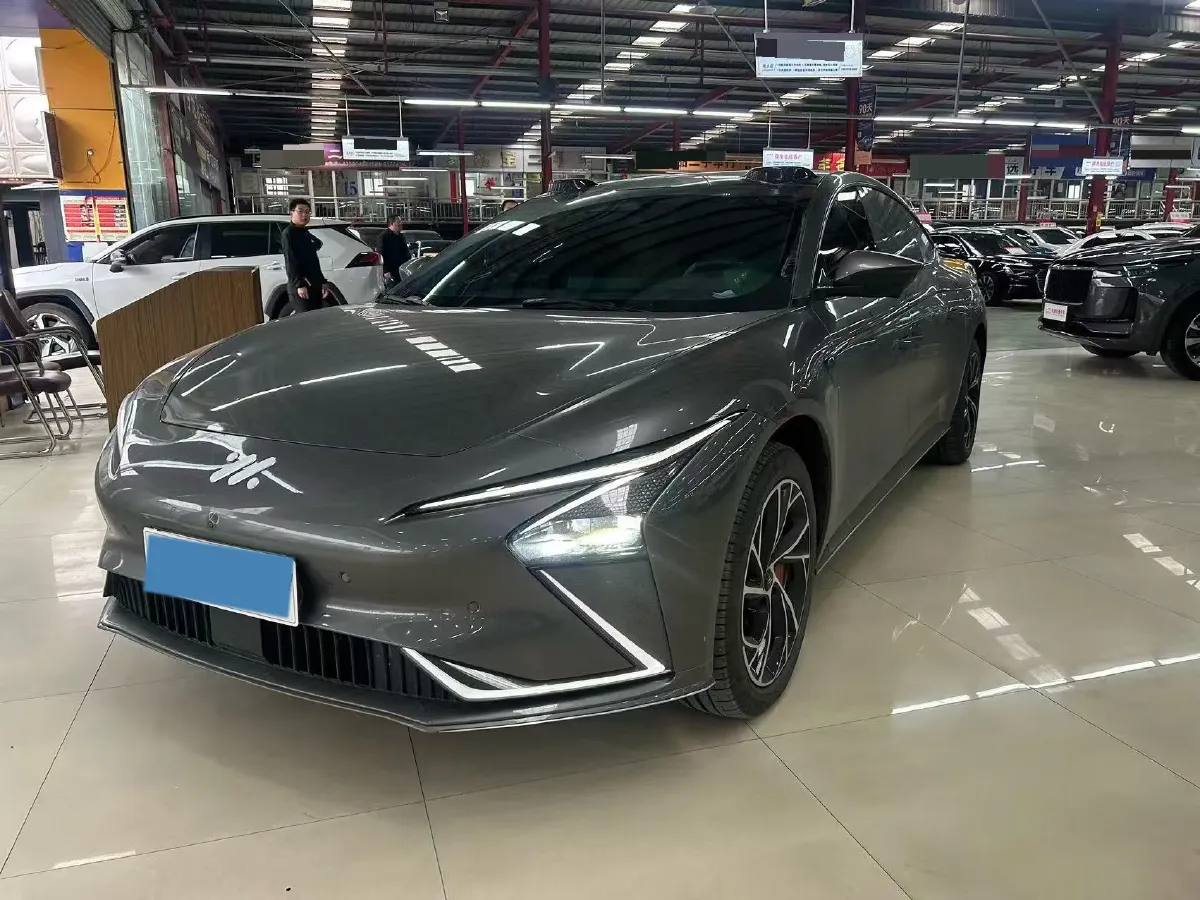 2022 IM L7 BEV 90KWH,autocango,china used car exporter,china ev exporter,chinese used car exporter,chinese used ev exporter