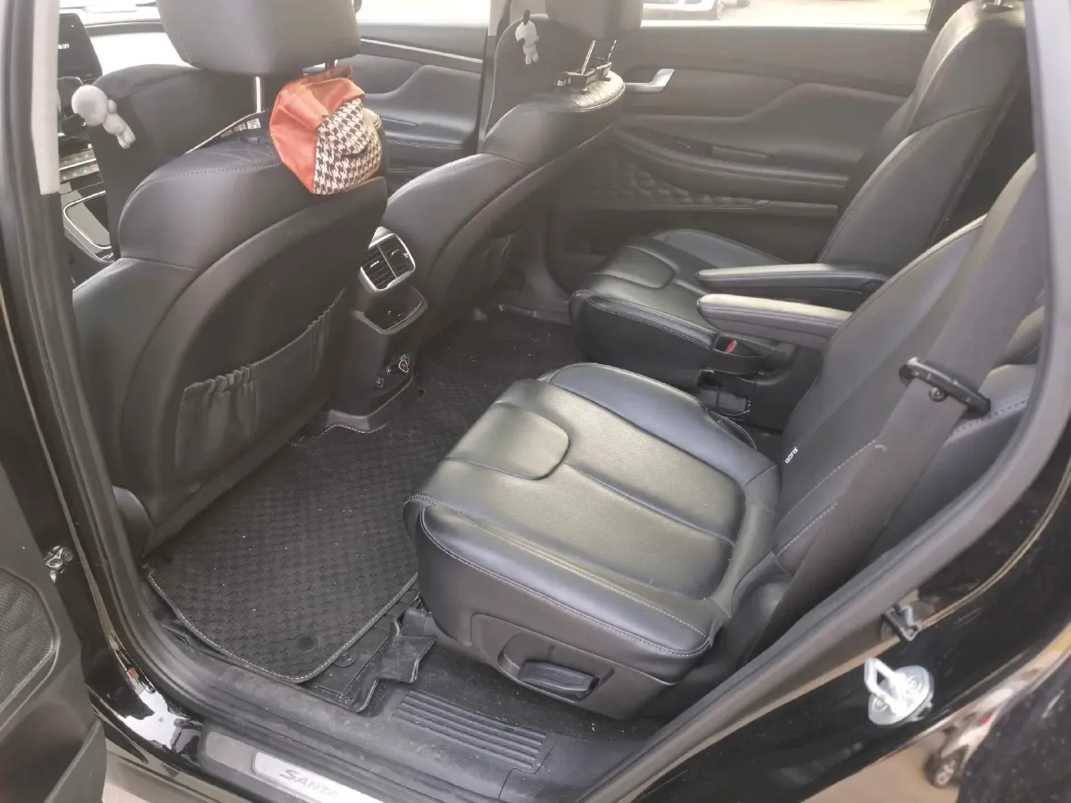 2021 Toyota RAV4 2.5L 178HP L4 E-CVT Hybrid,autocango,china used car exporter,china ev exporter,chinese used car exporter,chinese used ev exporter