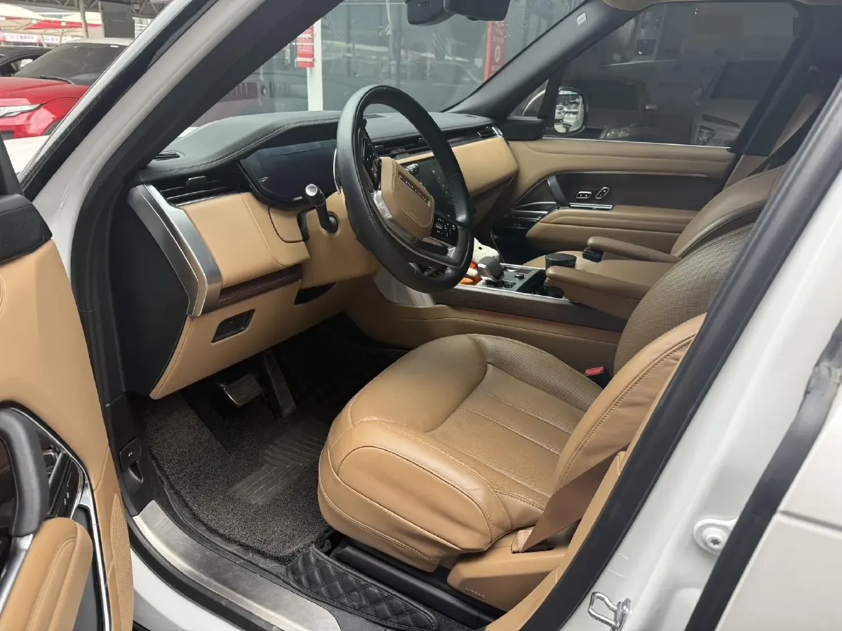 2023 Land Rover Range Rover 3.0T 400HP L6 8AT,autocango,china used car exporter,china ev exporter,chinese used car exporter,chinese used ev exporter