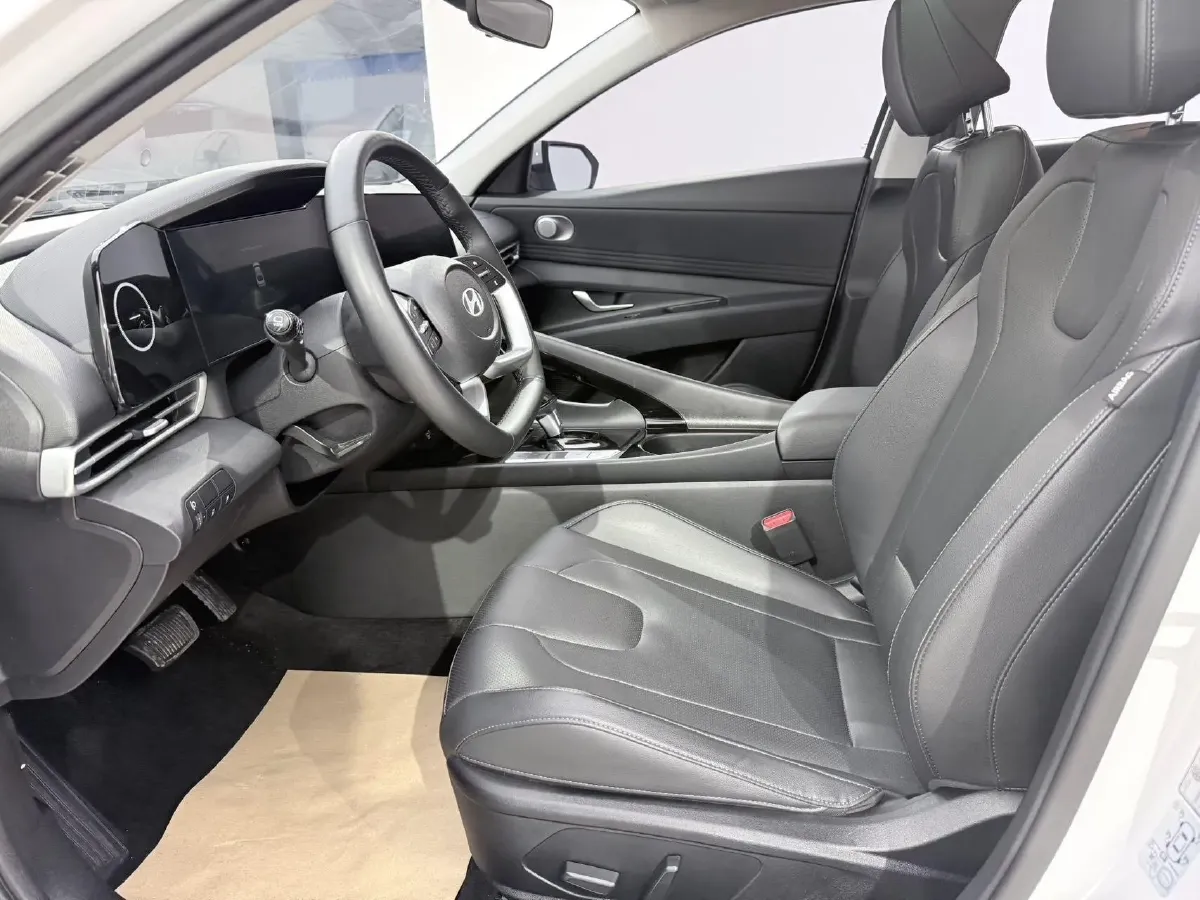 2023 Hyundai Elantra 1.5L 115HP L4 CVT,autocango,china used car exporter,china ev exporter,chinese used car exporter,chinese used ev exporter