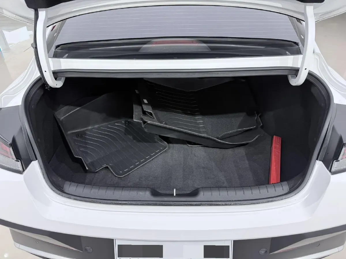 2023 Hyundai Elantra 1.5L 115HP L4 CVT,autocango,china used car exporter,china ev exporter,chinese used car exporter,chinese used ev exporter