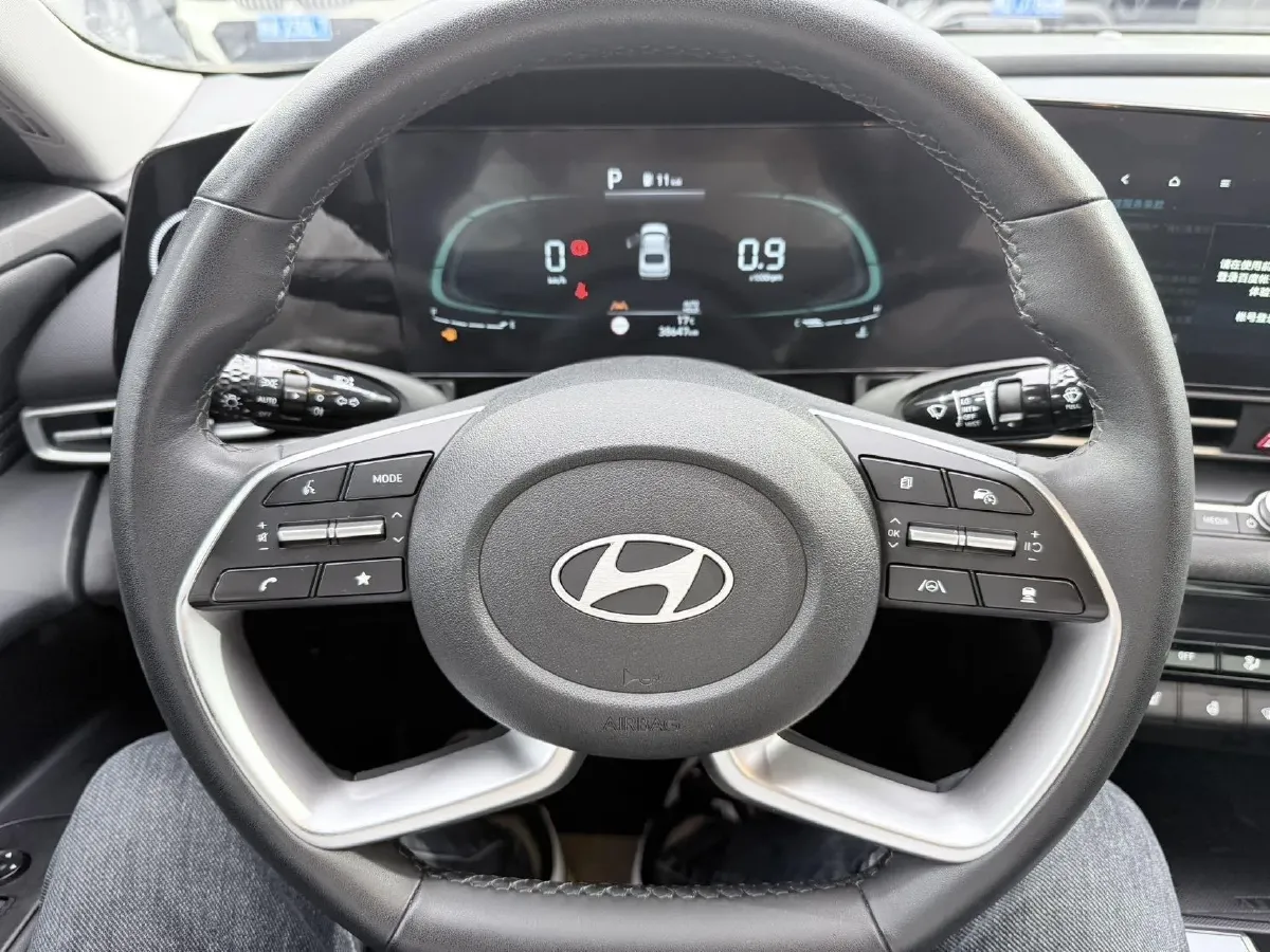 2023 Hyundai Elantra 1.5L 115HP L4 CVT,autocango,china used car exporter,china ev exporter,chinese used car exporter,chinese used ev exporter