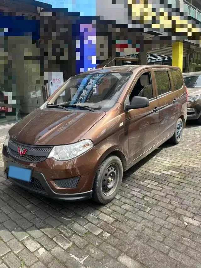 2018 WuLing HongGuang 1.2L 82HP L4 5MT,autocango,china used car exporter,china ev exporter,chinese used car exporter,chinese used ev exporter