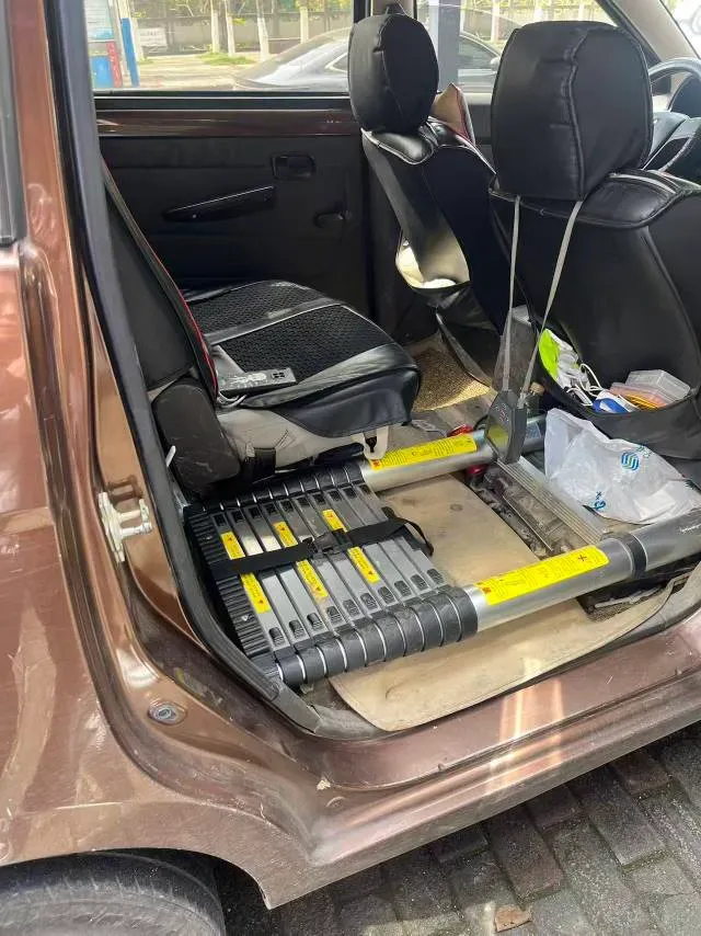 2018 WuLing HongGuang 1.2L 82HP L4 5MT,autocango,china used car exporter,china ev exporter,chinese used car exporter,chinese used ev exporter