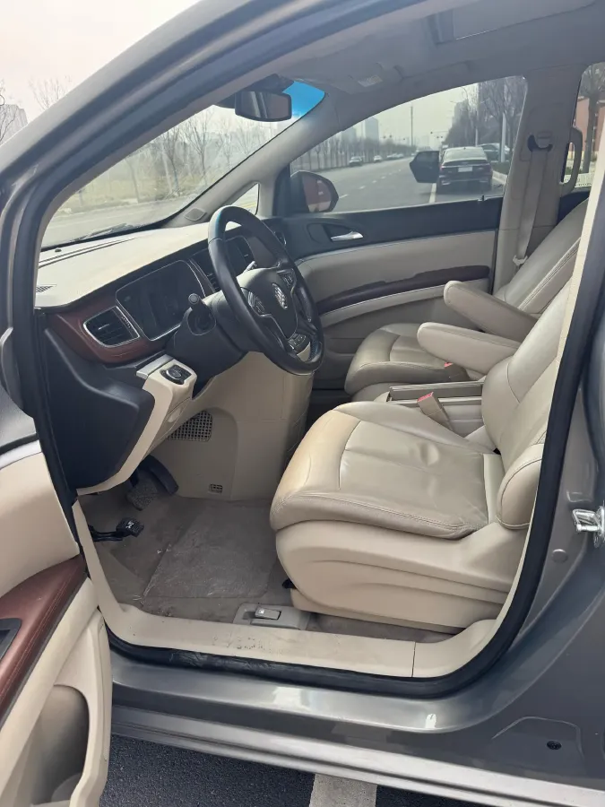 2018 Buick GL8 2.0T 260HP L4 6AT,autocango,china used car exporter,china ev exporter,chinese used car exporter,chinese used ev exporter