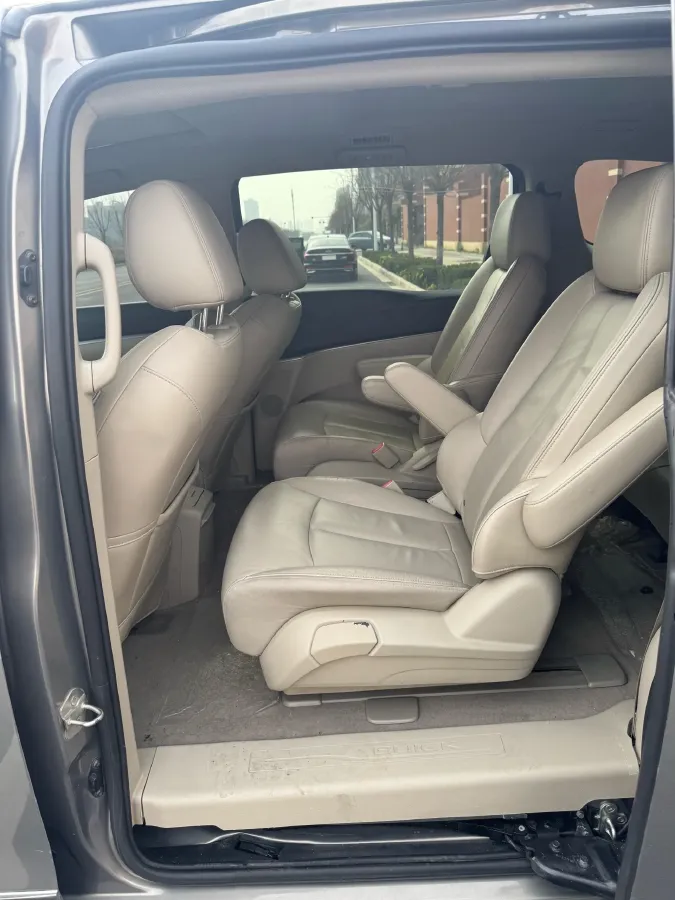 2018 Buick GL8 2.0T 260HP L4 6AT,autocango,china used car exporter,china ev exporter,chinese used car exporter,chinese used ev exporter