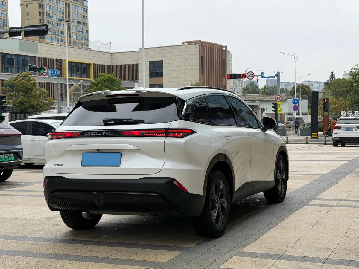 2022 BeiJing Auto Rubik 1.5T 188HP L4 7DCT,autocango,china used car exporter,china ev exporter,chinese used car exporter,chinese used ev exporter