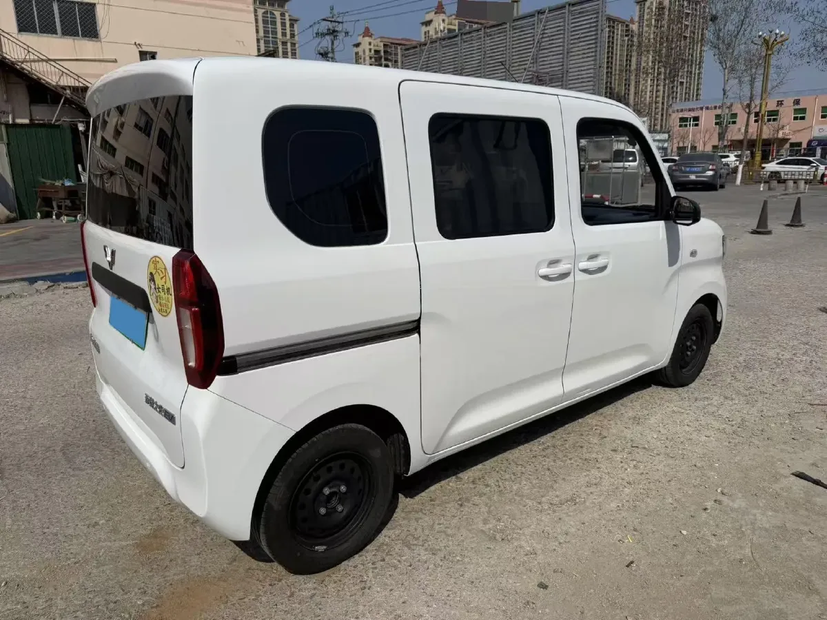 2025 WuLing ZhiGuang BEV 17.7KWH,autocango,china used car exporter,china ev exporter,chinese used car exporter,chinese used ev exporter