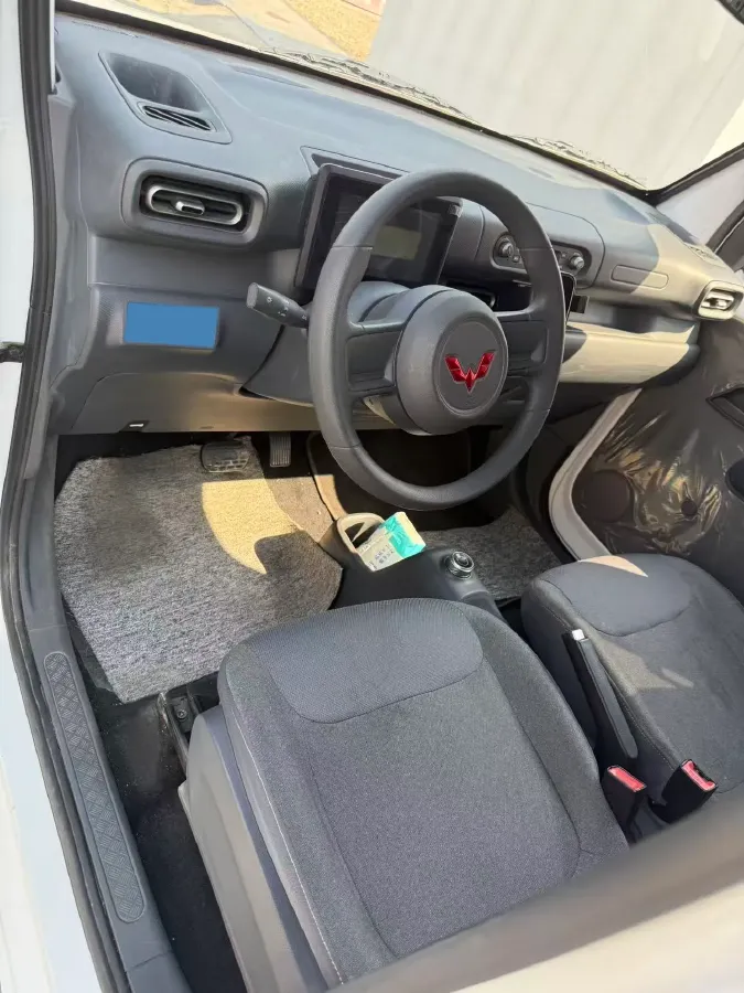 2025 WuLing ZhiGuang BEV 17.7KWH,autocango,china used car exporter,china ev exporter,chinese used car exporter,chinese used ev exporter