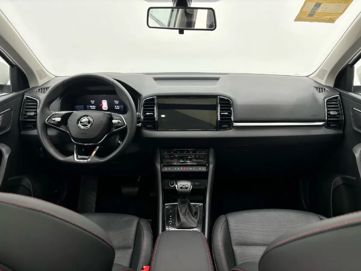 2022 Skoda Karoq 1.4T 150HP L4 7DCT,autocango,china used car exporter,china ev exporter,chinese used car exporter,chinese used ev exporter