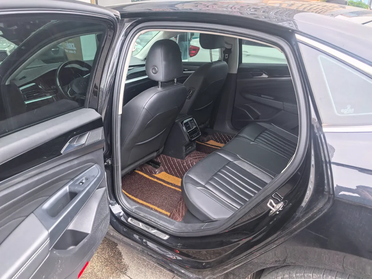 2022 Skoda Kodiak GT 2.0T 186HP L4 7DCT,autocango,china used car exporter,china ev exporter,chinese used car exporter,chinese used ev exporter