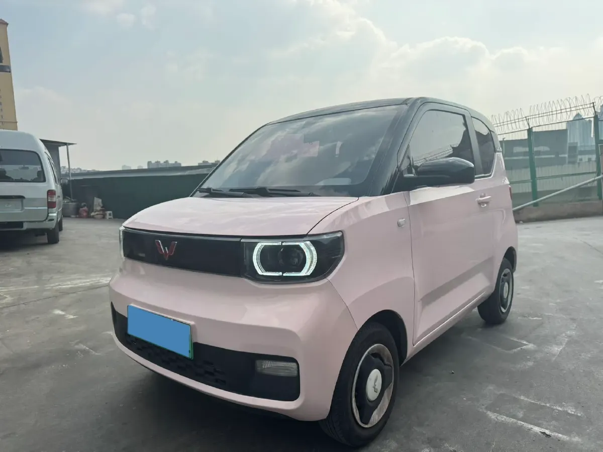 2021 WuLing HongGuang MINI EV BEV 13.8KWH,autocango,china used car exporter,china ev exporter,chinese used car exporter,chinese used ev exporter