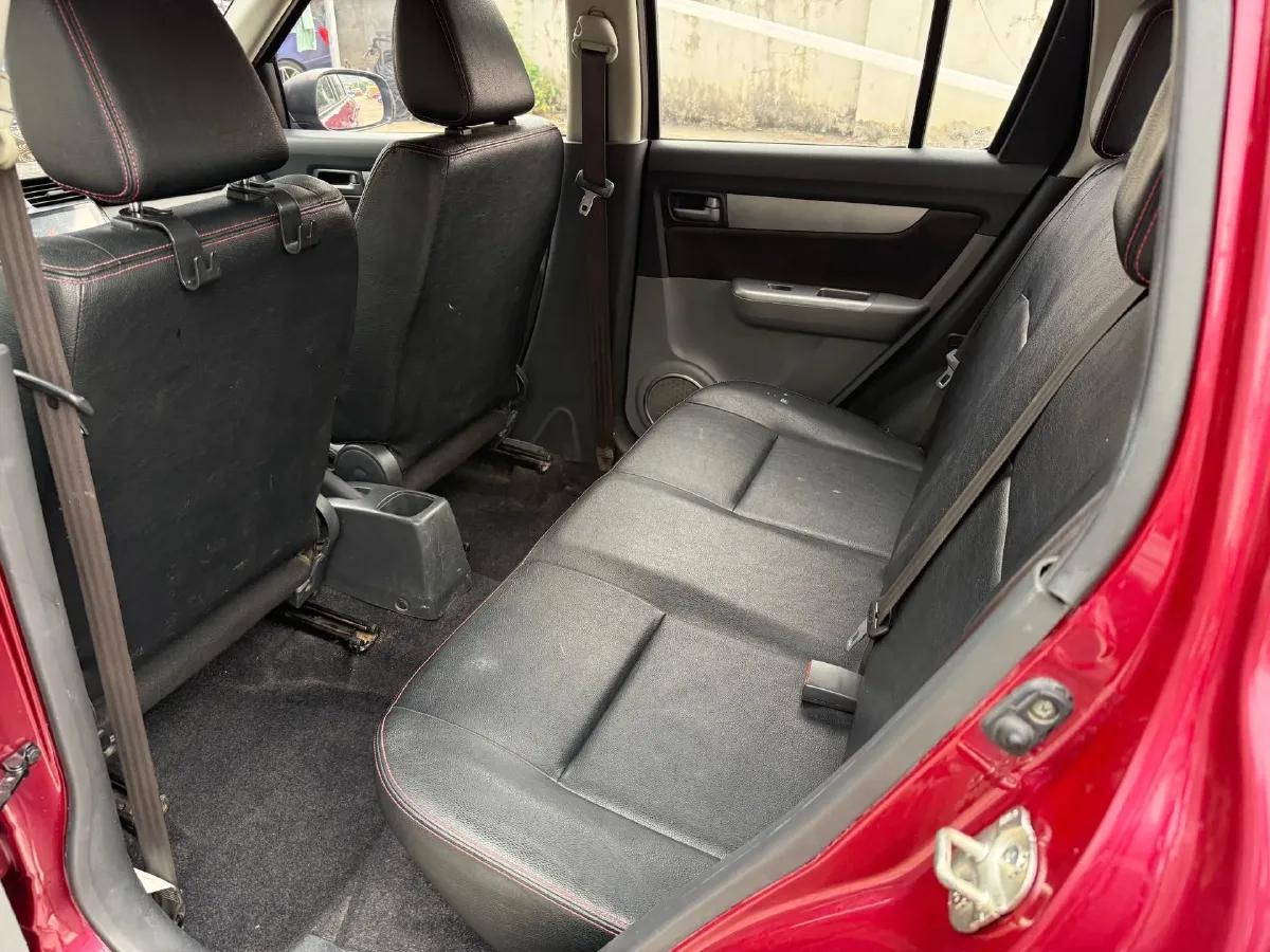 2016 Suzuki Swift 1.5L 103HP L4 5MT,autocango,china used car exporter,china ev exporter,chinese used car exporter,chinese used ev exporter