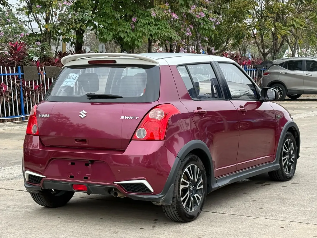 2016 Suzuki Swift 1.5L 103HP L4 5MT,autocango,china used car exporter,china ev exporter,chinese used car exporter,chinese used ev exporter
