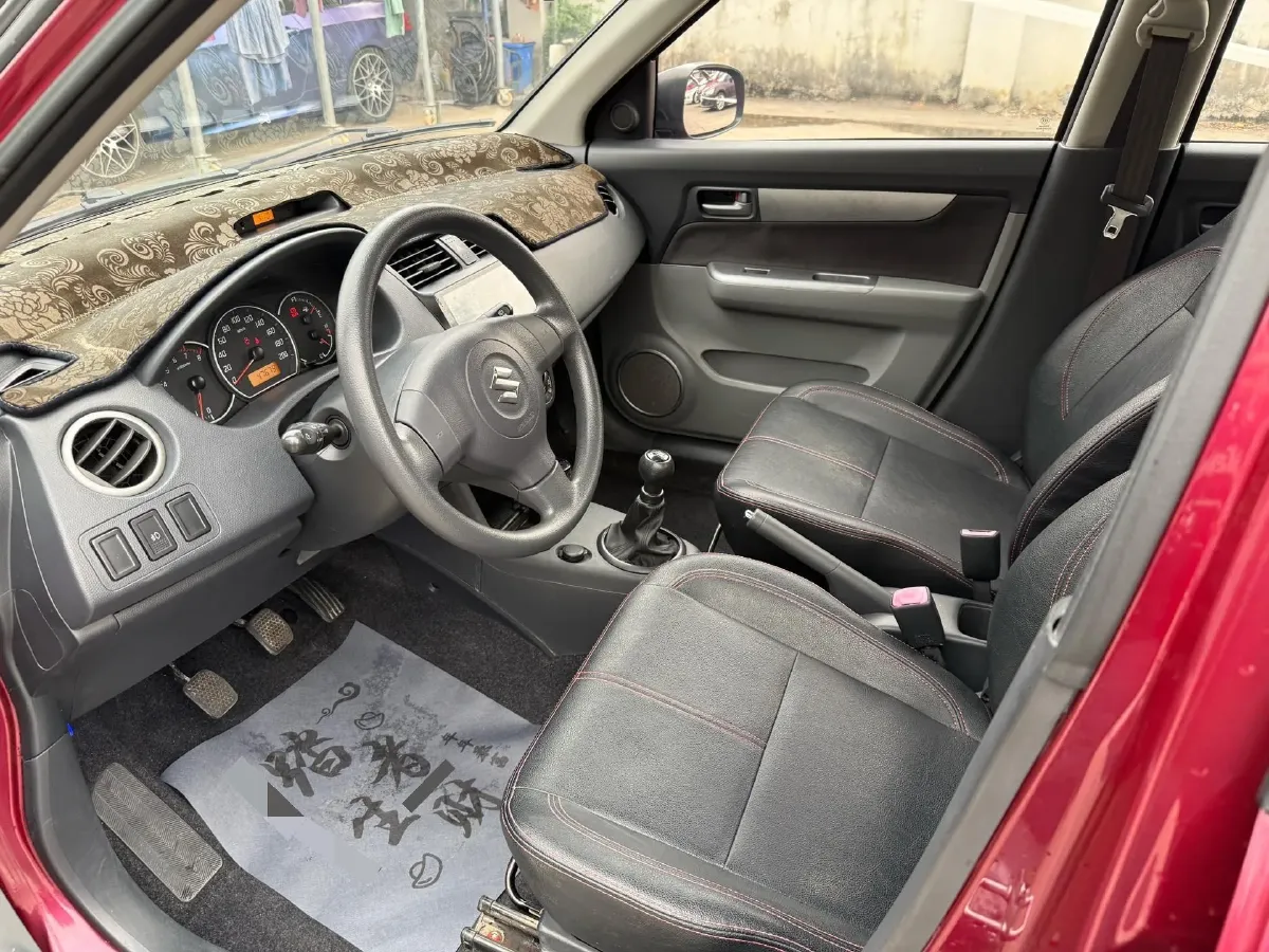 2016 Suzuki Swift 1.5L 103HP L4 5MT,autocango,china used car exporter,china ev exporter,chinese used car exporter,chinese used ev exporter