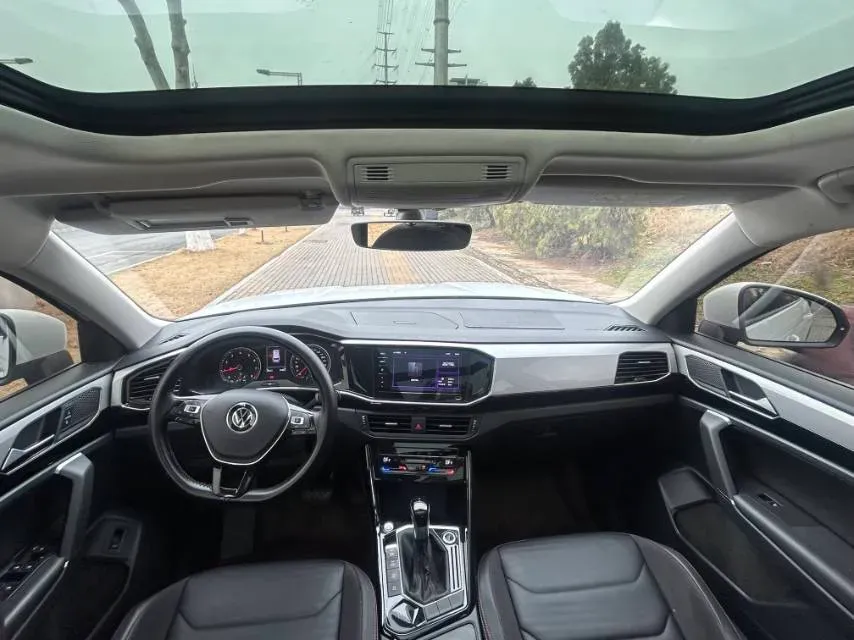 2022 Volkswagen Tayron 1.4T 150HP L4 7DCT,autocango,china used car exporter,china ev exporter,chinese used car exporter,chinese used ev exporter