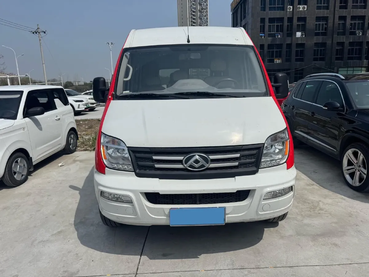 2019 JAC T8 2.0T 190HP L4 6MT,autocango,china used car exporter,china ev exporter,chinese used car exporter,chinese used ev exporter