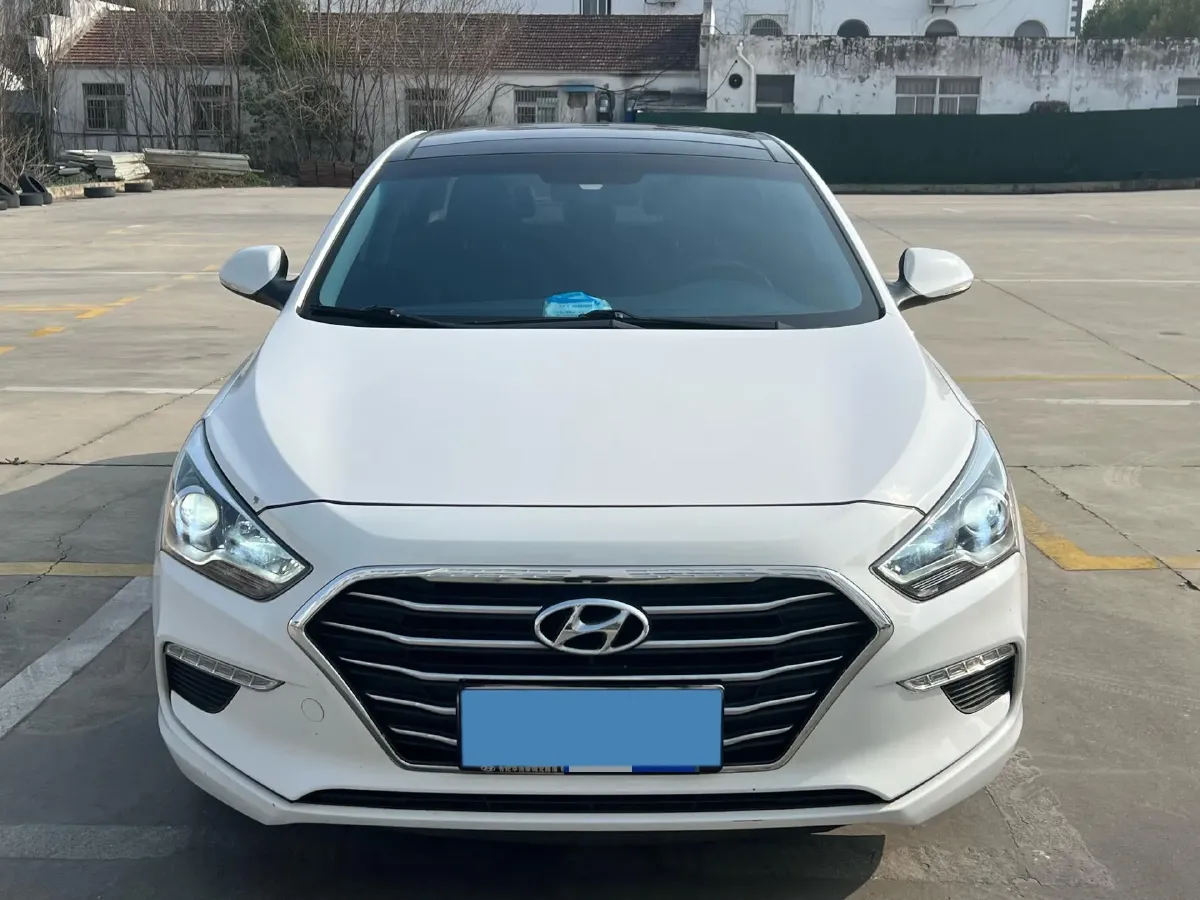 2017 Hyundai Mistra 1.6T 175HP L4 7DCT,autocango,china used car exporter,china ev exporter,chinese used car exporter,chinese used ev exporter