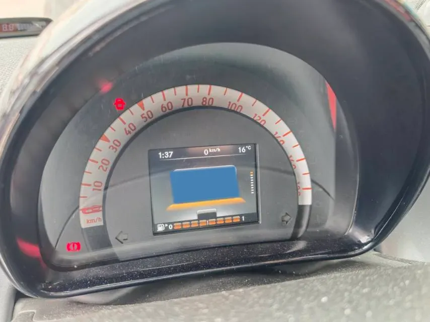 2018 Smart smart fortwo 1.0L 71HP L3 6DCT,autocango,china used car exporter,china ev exporter,chinese used car exporter,chinese used ev exporter