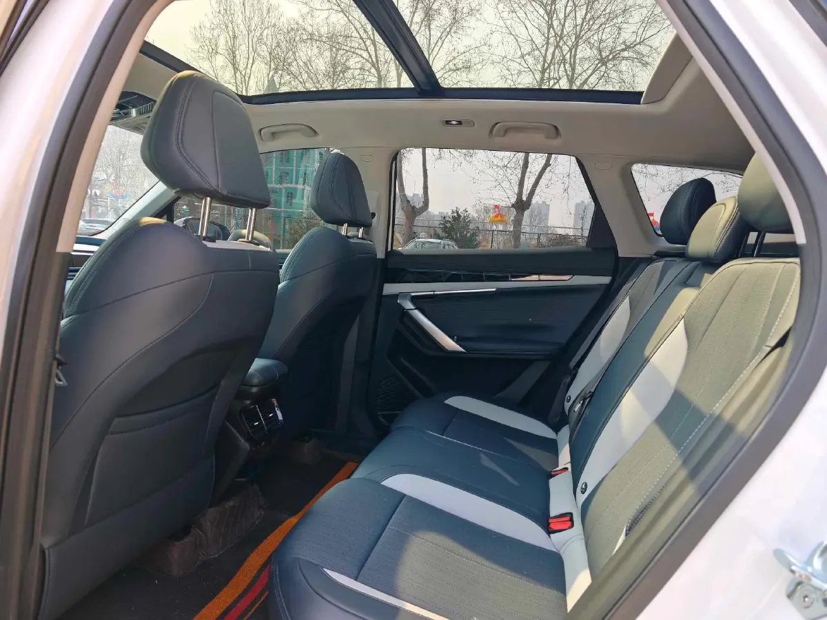 2024 Geely StarRay 1.5T 181HP L4 7DCT,autocango,china used car exporter,china ev exporter,chinese used car exporter,chinese used ev exporter