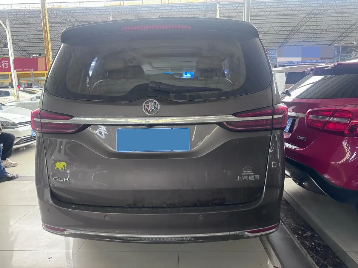 2023 Buick GL8 2.0T 237HP L4 9AT,autocango,china used car exporter,china ev exporter,chinese used car exporter,chinese used ev exporter