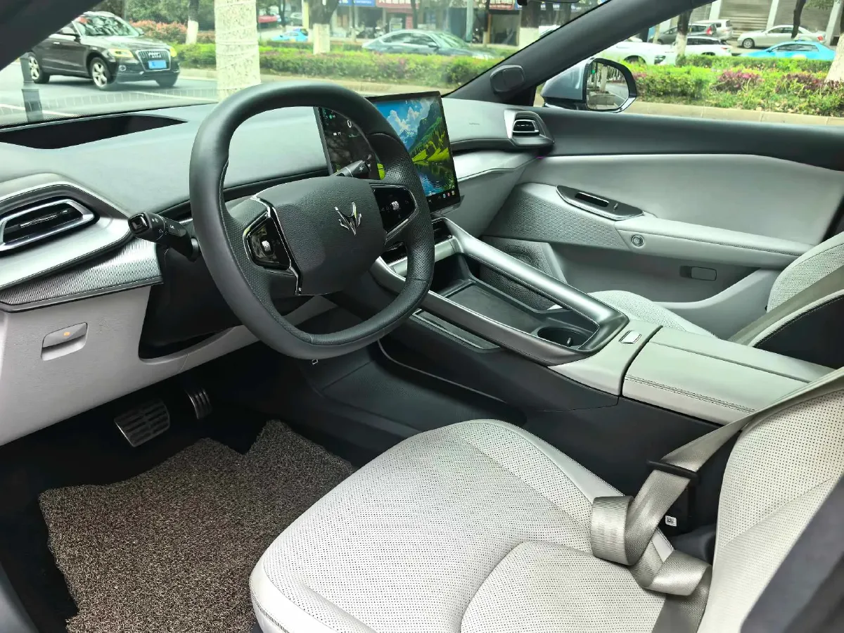 2025 ARCFOX αS5 BEV,autocango,china used car exporter,china ev exporter,chinese used car exporter,chinese used ev exporter