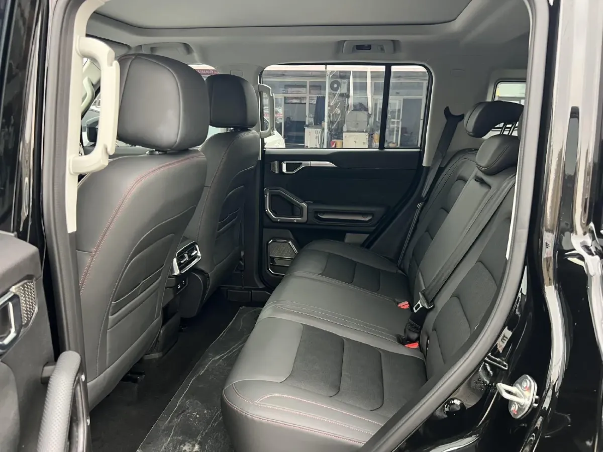 2023 Jetour Traveller 1.5T 184HP L4 7DCT,autocango,china used car exporter,china ev exporter,chinese used car exporter,chinese used ev exporter