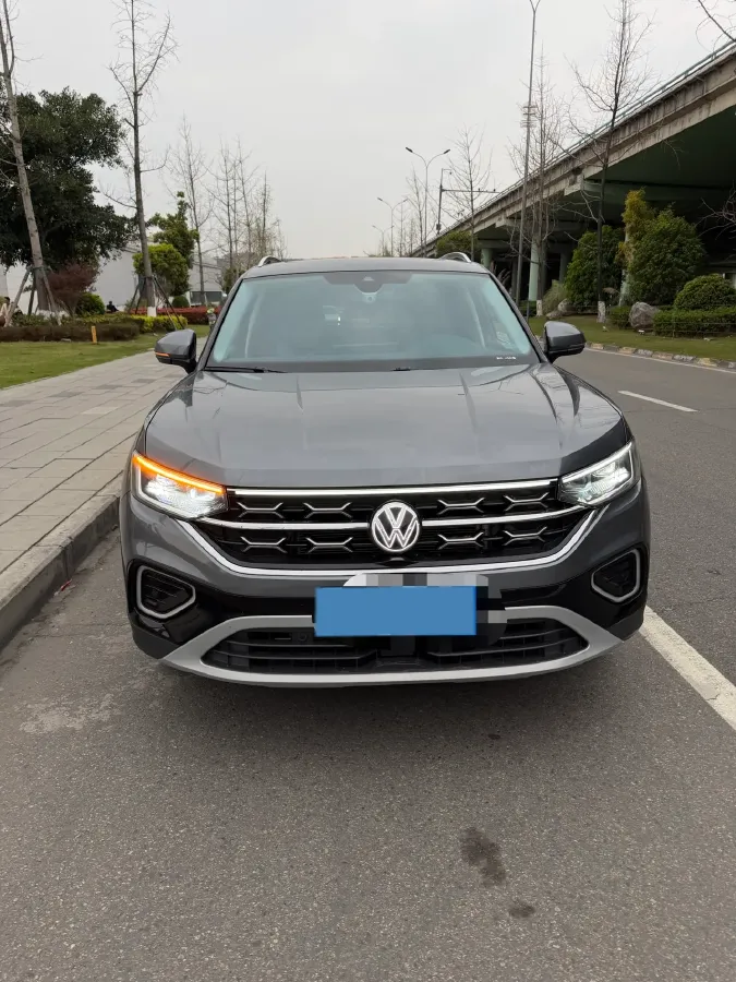 2022 Volkswagen Tayron 1.4T 150HP L4 7DCT,autocango,china used car exporter,china ev exporter,chinese used car exporter,chinese used ev exporter