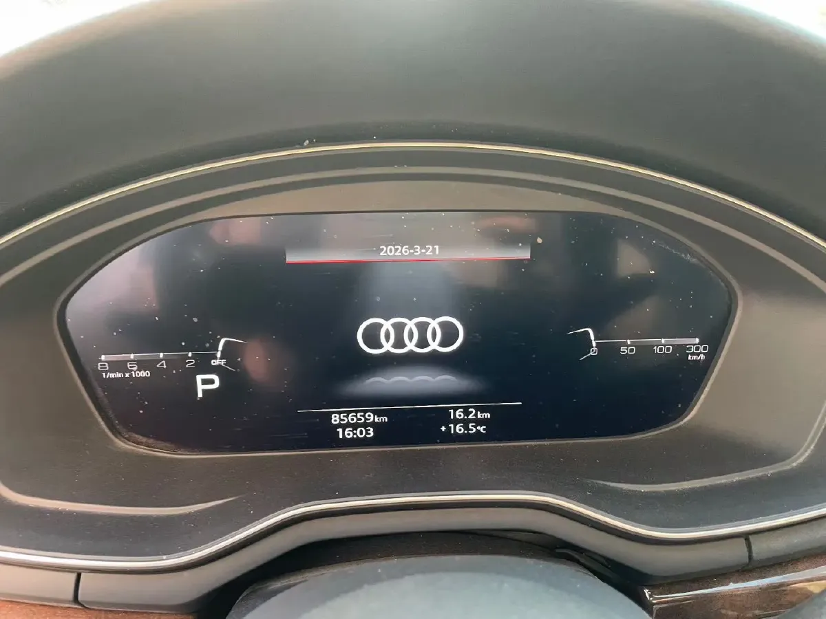 2020 Audi A4L 2.0T 190HP L4 7DCT,autocango,china used car exporter,china ev exporter,chinese used car exporter,chinese used ev exporter
