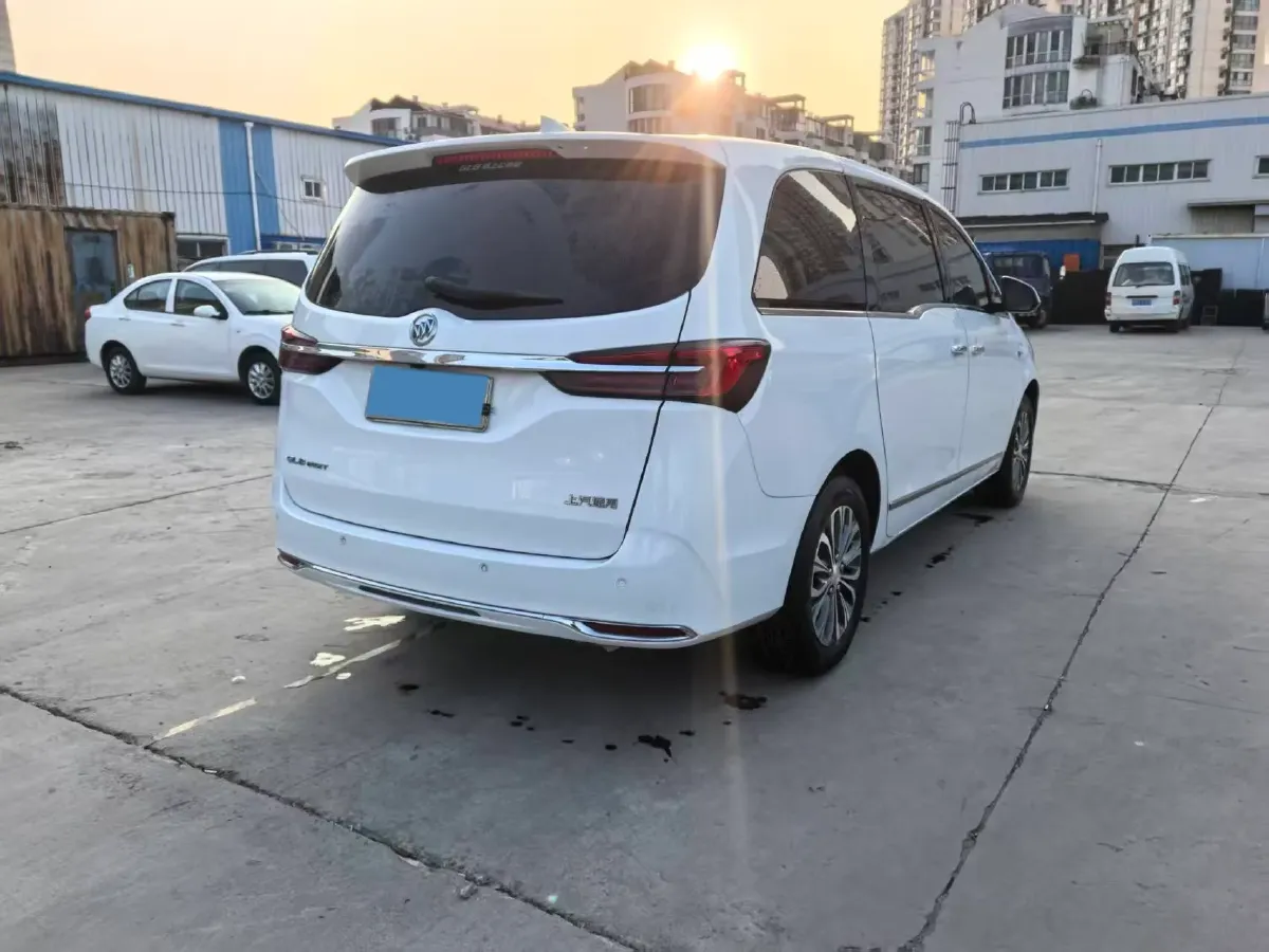2021 Buick GL8 2.0T 237HP L4 9AT,autocango,china used car exporter,china ev exporter,chinese used car exporter,chinese used ev exporter