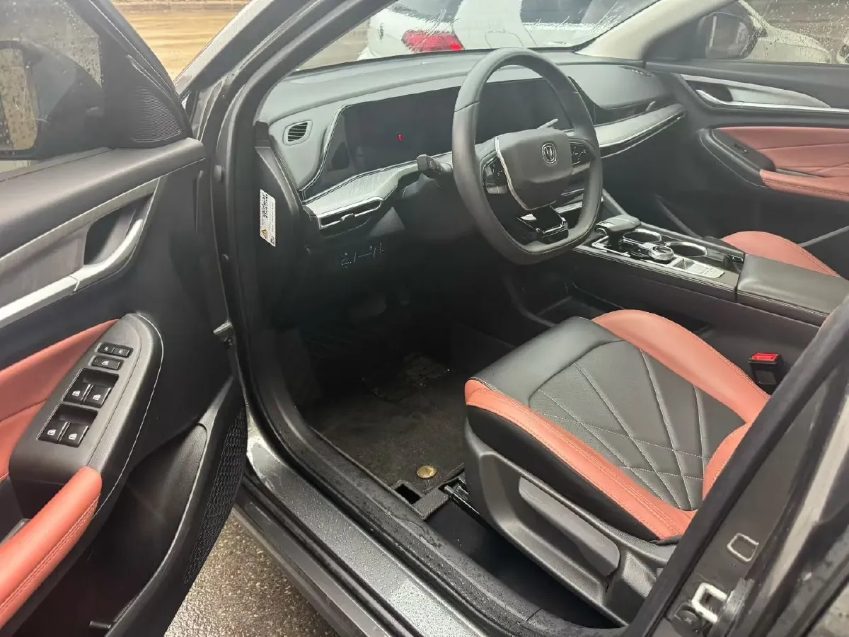 2023 ChangAn Eado 1.4T 160HP L4 7DCT,autocango,china used car exporter,china ev exporter,chinese used car exporter,chinese used ev exporter