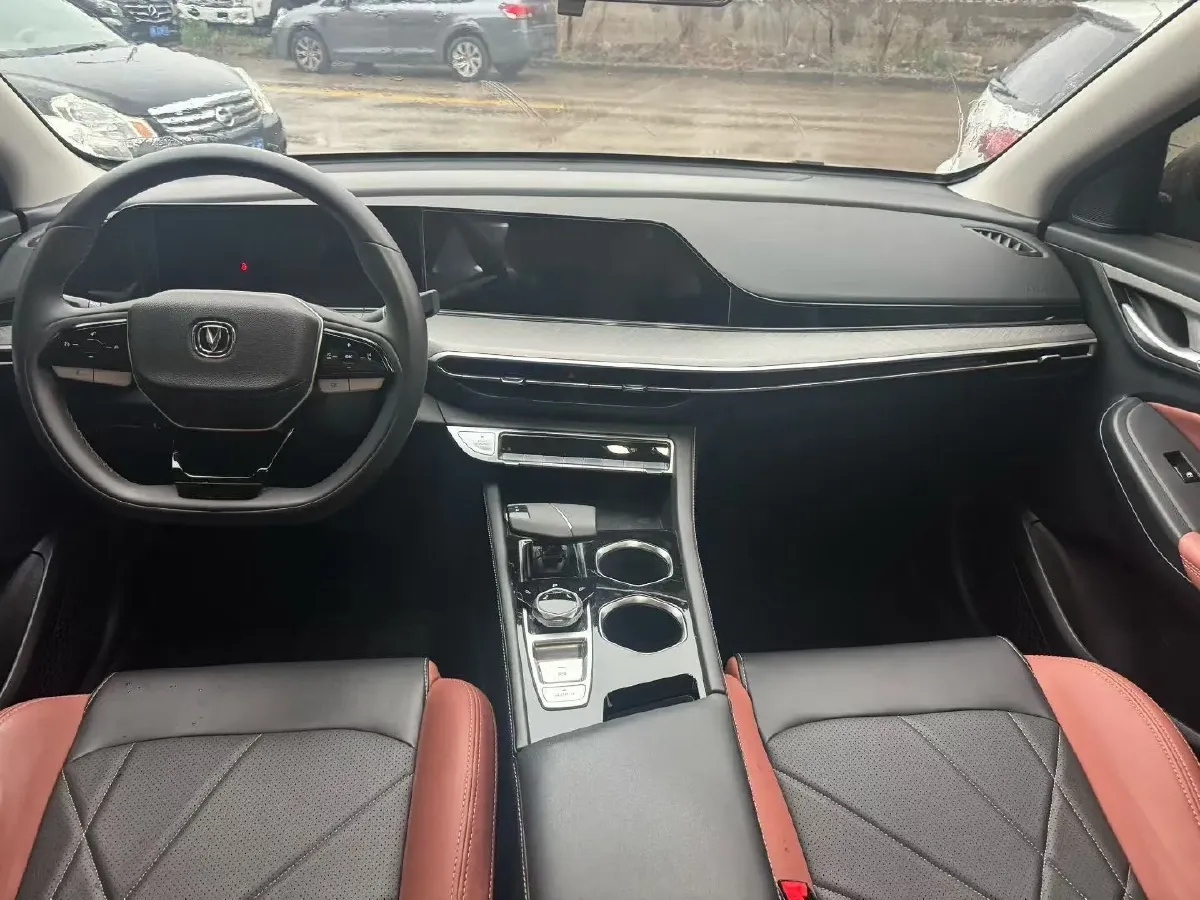 2023 ChangAn Eado 1.4T 160HP L4 7DCT,autocango,china used car exporter,china ev exporter,chinese used car exporter,chinese used ev exporter