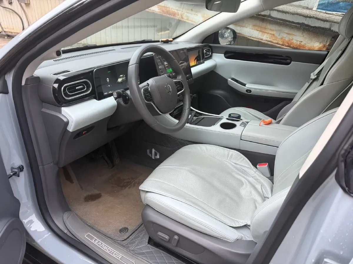 2024 Leapmotor C01 BEV 62.8KWH,autocango,china used car exporter,china ev exporter,chinese used car exporter,chinese used ev exporter