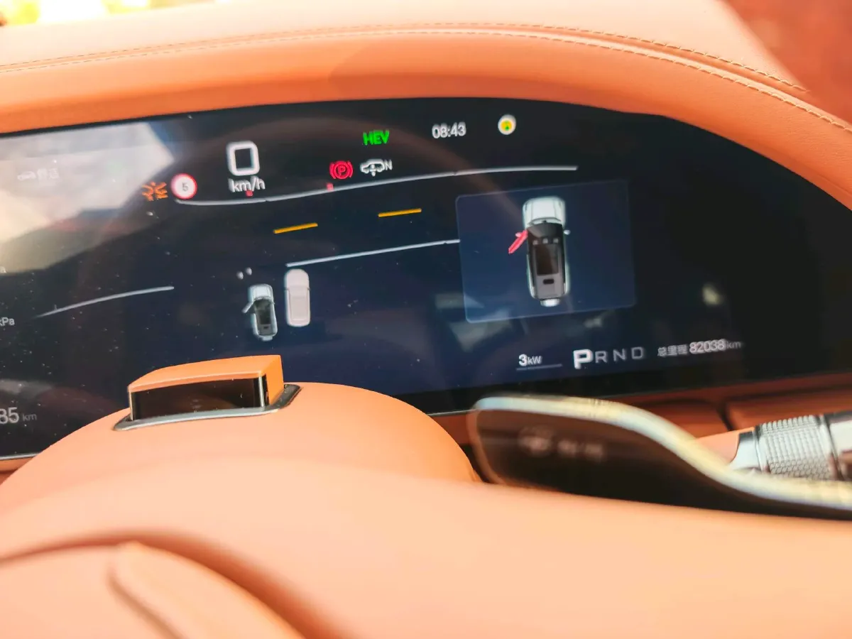 2023 YangWang U8 2.0T 272HP L4 REEV 49.05KWH,autocango,china used car exporter,china ev exporter,chinese used car exporter,chinese used ev exporter