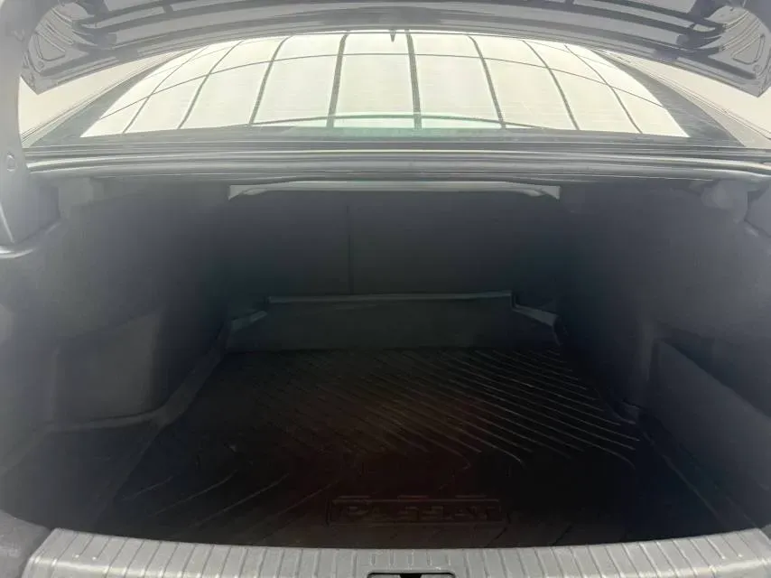 2024 Volkswagen Passat 1.4T 150HP L4 7DCT,autocango,china used car exporter,china ev exporter,chinese used car exporter,chinese used ev exporter