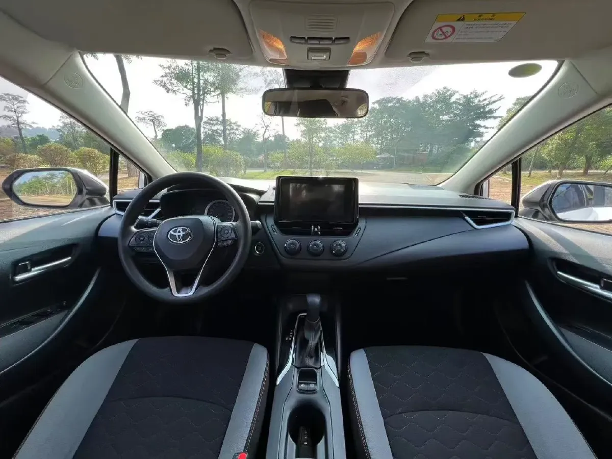 2022 Toyota Corolla 1.2T 116HP L4 CVT,autocango,china used car exporter,china ev exporter,chinese used car exporter,chinese used ev exporter
