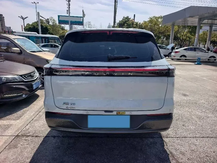 2025 Fulwin FulwinT8 1.5T 156HP L4 1DHT PHEV 18.67KWH,autocango,china used car exporter,china ev exporter,chinese used car exporter,chinese used ev exporter
