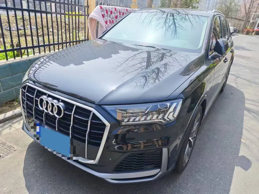 2023 Audi Q7 3.0T 340HP V6 8AT,autocango,china used car exporter,china ev exporter,chinese used car exporter,chinese used ev exporter
