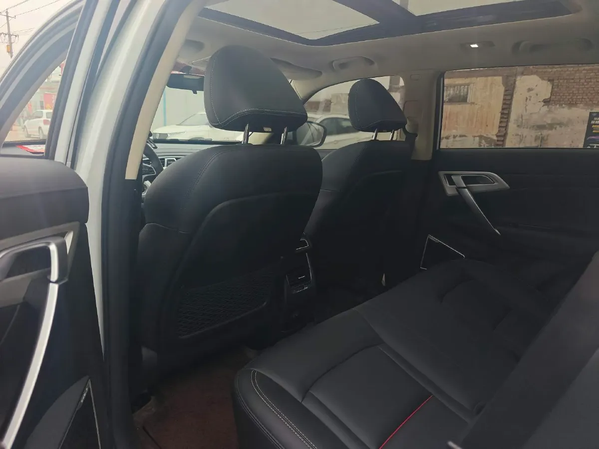 2018 Geely Azkarra 1.8T 184HP L4 6AT,autocango,china used car exporter,china ev exporter,chinese used car exporter,chinese used ev exporter