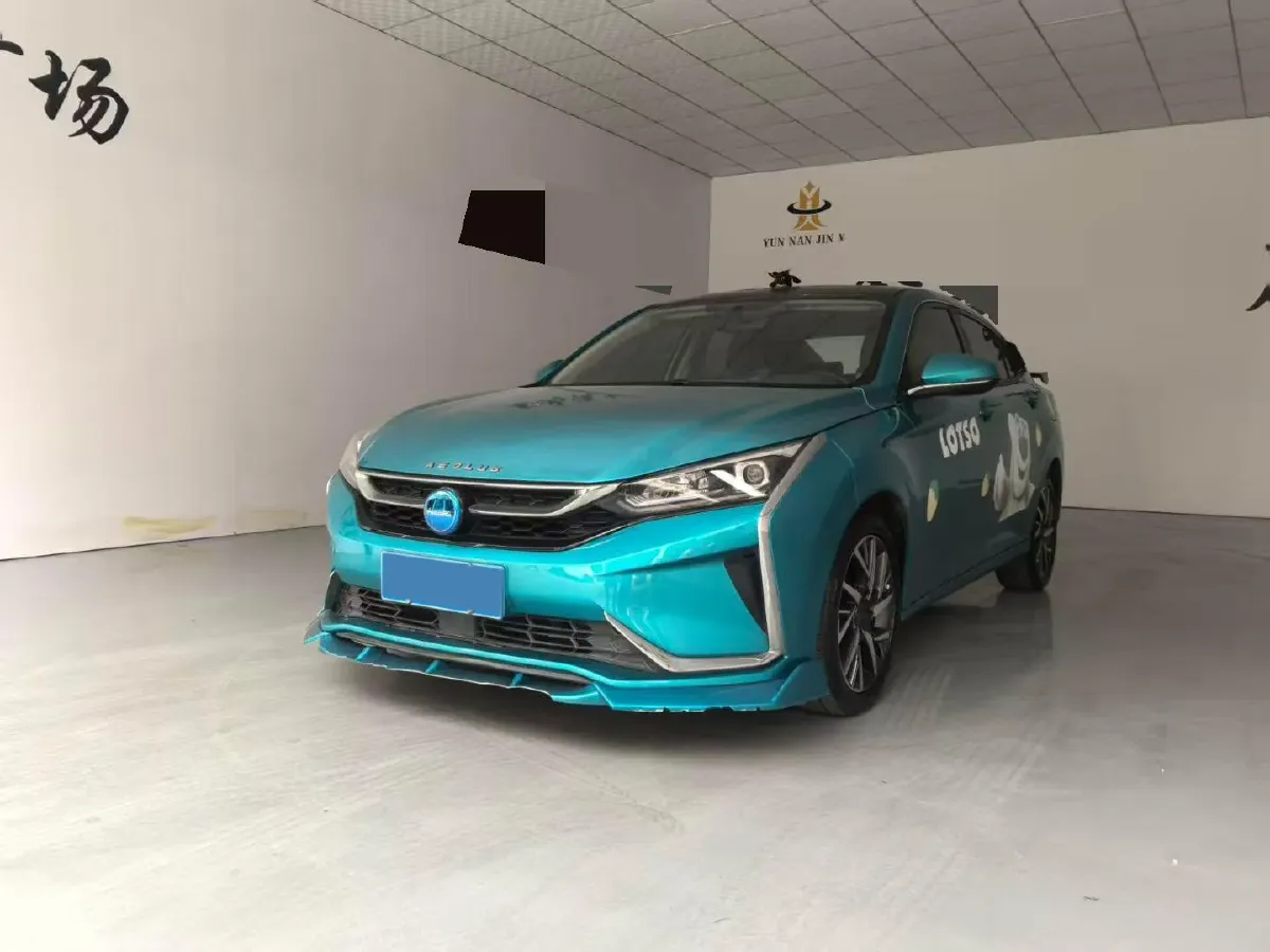 2020 DongFeng Aeolus YiXuan 1.5T 150HP L4 6DCT,autocango,china used car exporter,china ev exporter,chinese used car exporter,chinese used ev exporter
