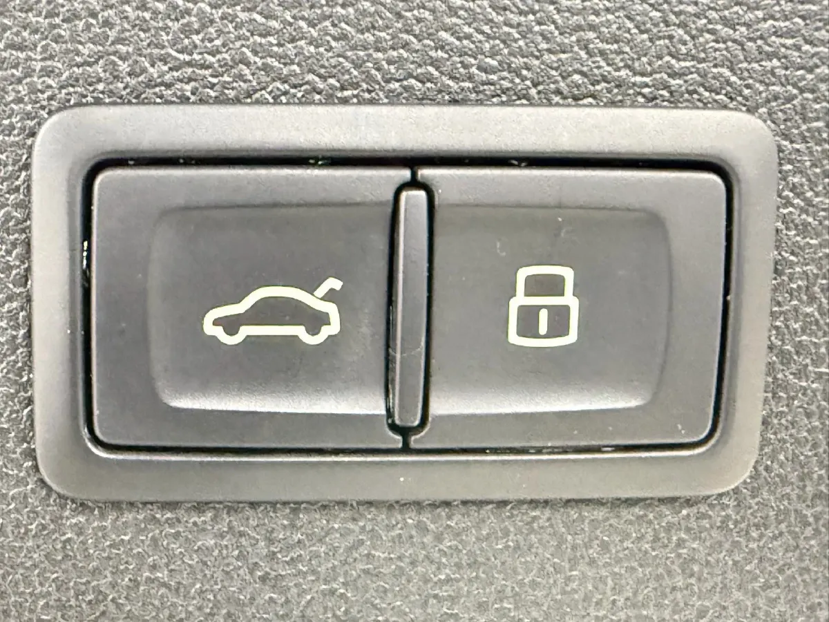 2021 Audi A3 1.4T 150HP L4 7DCT,autocango,china used car exporter,china ev exporter,chinese used car exporter,chinese used ev exporter