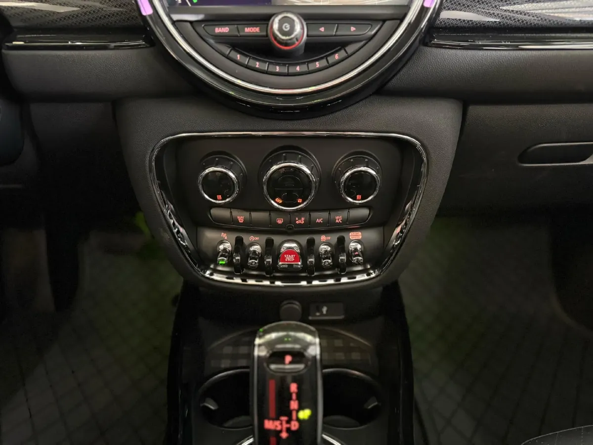 2019 MINI CLUBMAN 2.0T 192HP L4 7DCT,autocango,china used car exporter,china ev exporter,chinese used car exporter,chinese used ev exporter